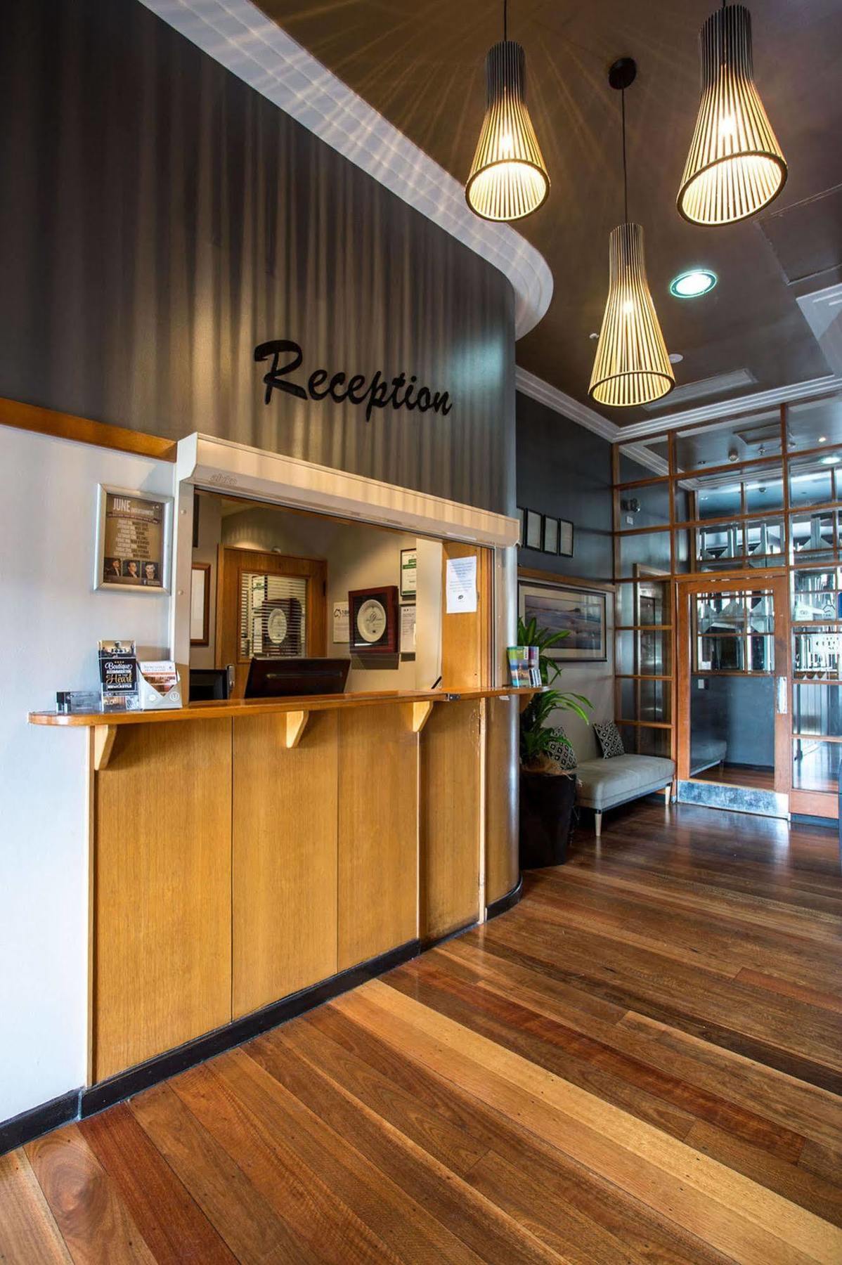 Clarendon Hotel Newcastle Exterior foto